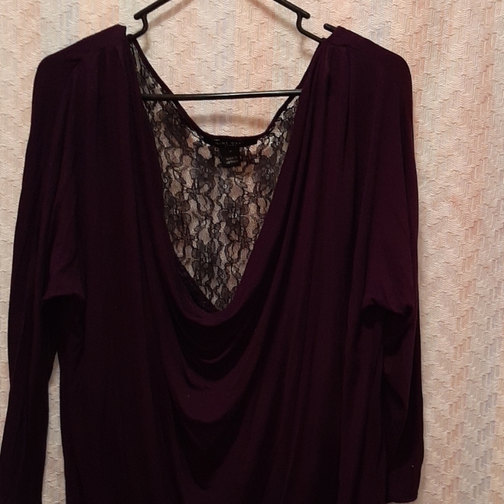 ♠️ Nine West Plum‎ Purple Longsleeve Drape Top With Lace Back